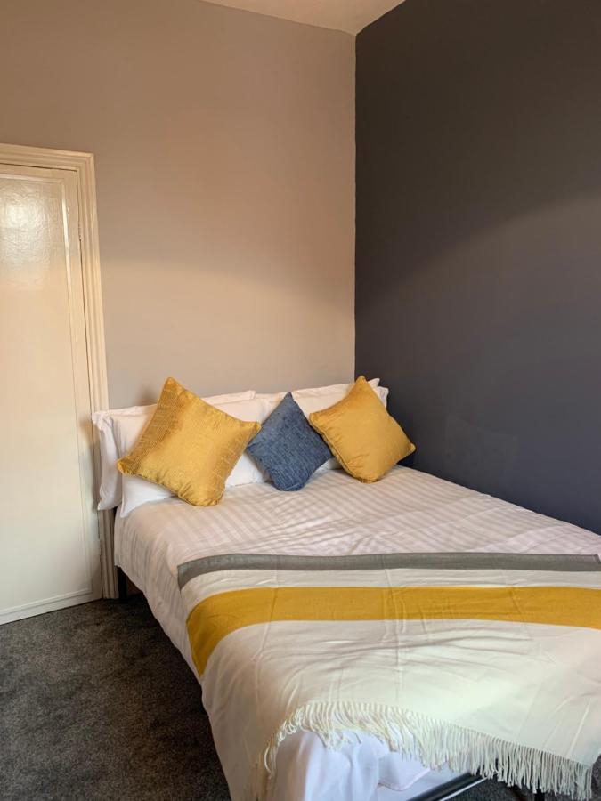 Heaton-Beautiful 3 Double Bedrooms Sleeps 6 Free Parking And Wifi Newcastle Upon Tyne Exterior foto
